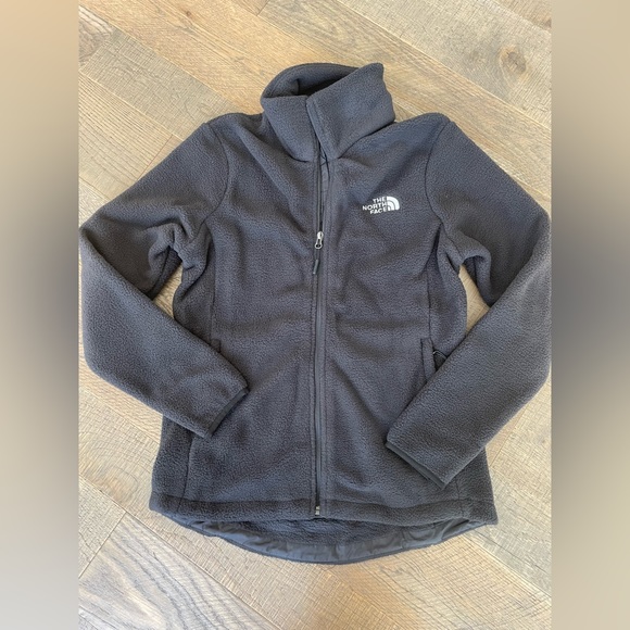 The North Face Women’s Jacket - Picture 1 of 1